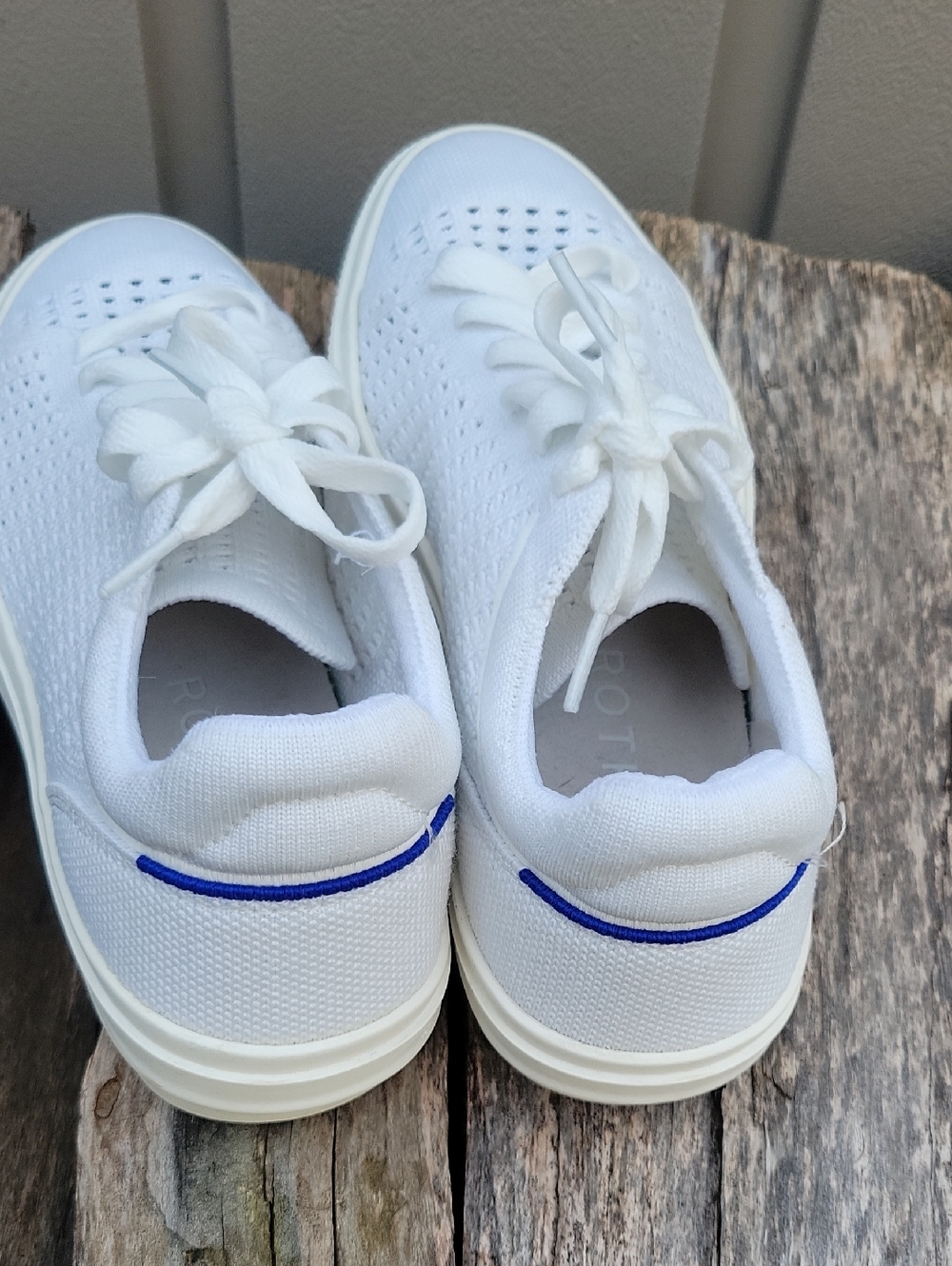 ROTHY'S White Courtside Sneakers - Classic Low-Top w/Blue accents size 6 - Picture 4 of 7
